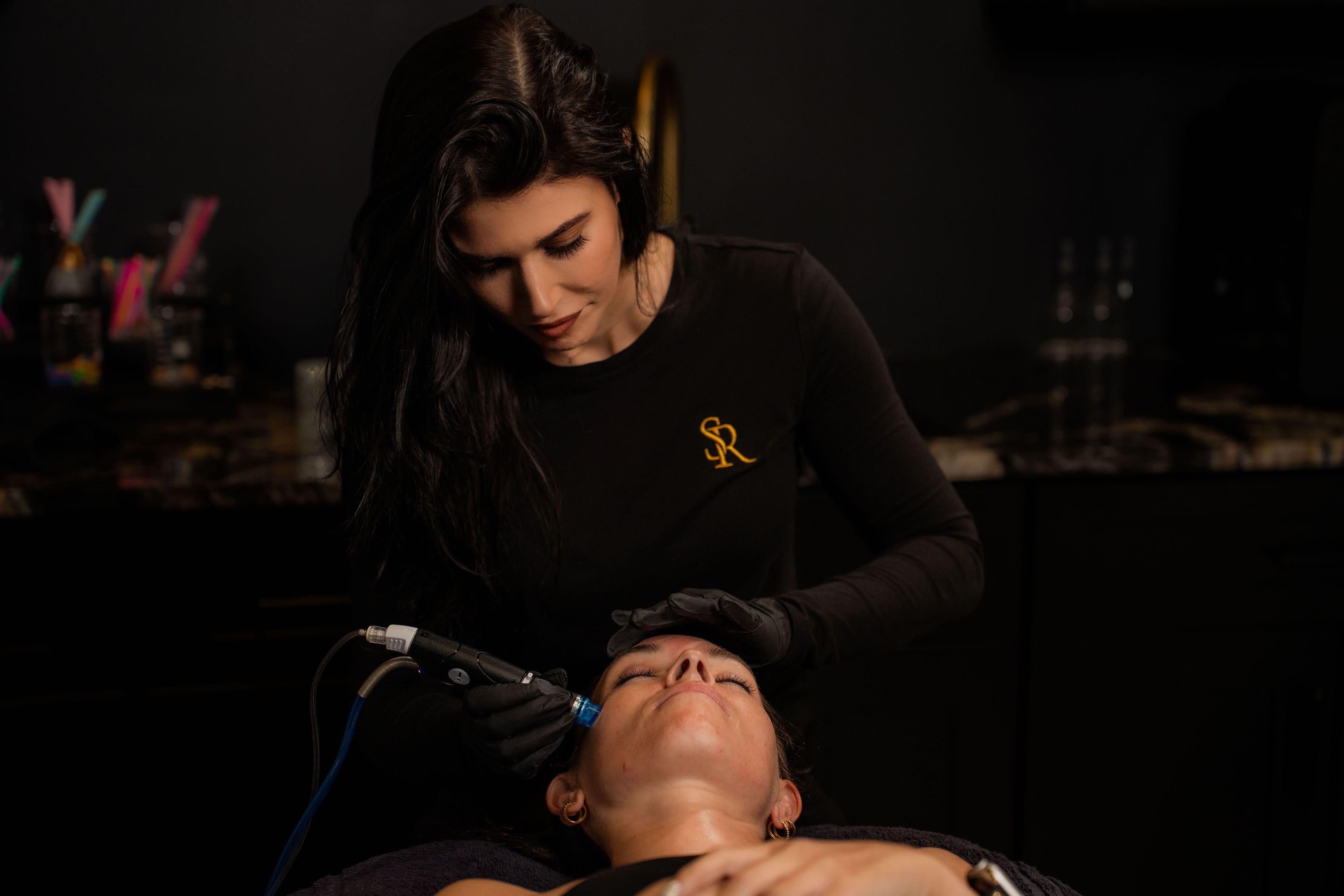 Erica Current giving a HydraFacial at The Skin Room